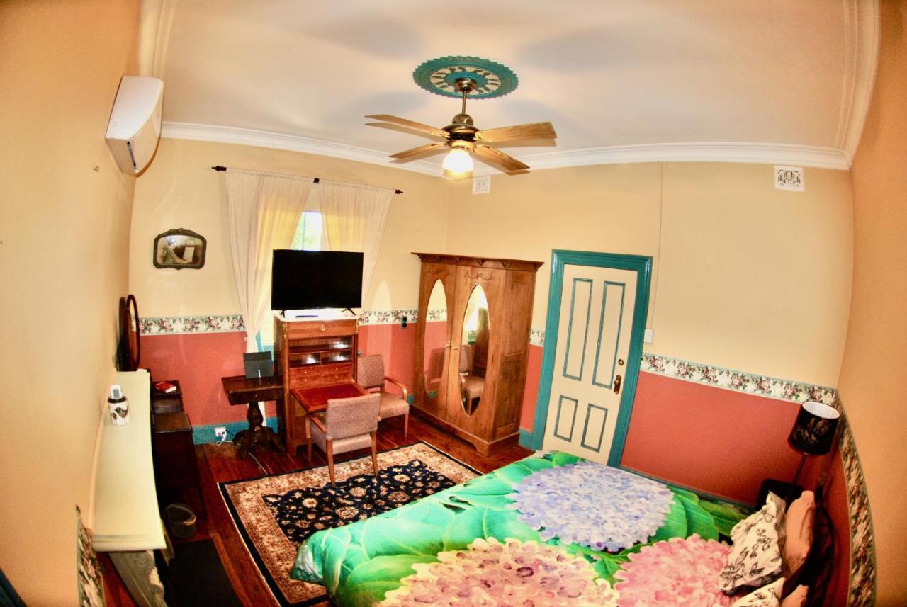 Historic Star Lodge And Station Masters House Narrandera Rom bilde