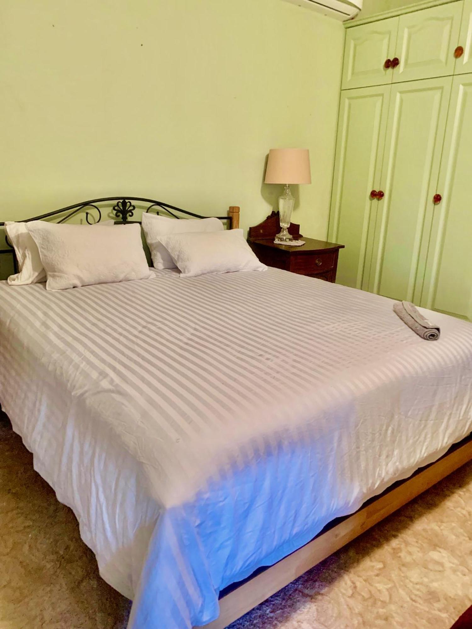 Historic Star Lodge And Station Masters House Narrandera Rom bilde